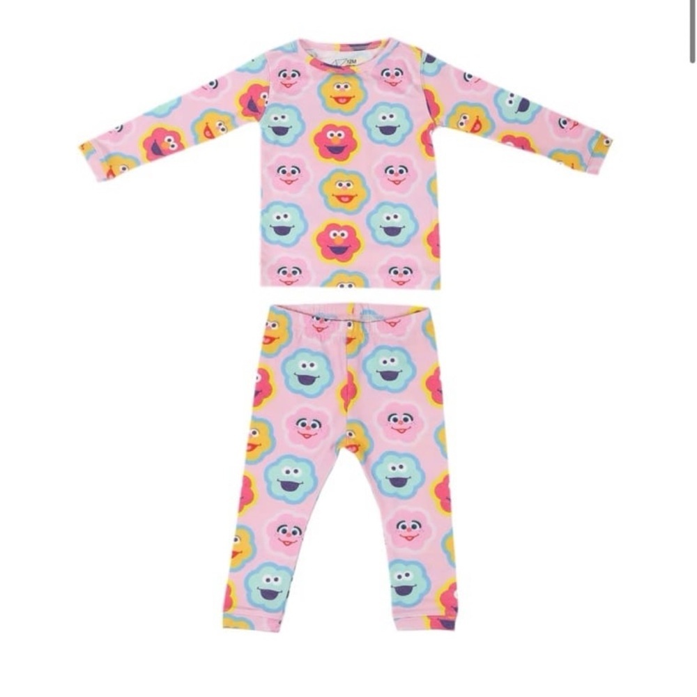 Copper Pearl Abby and Friends Long Sleeve Pajamas- 12 Months-NWT